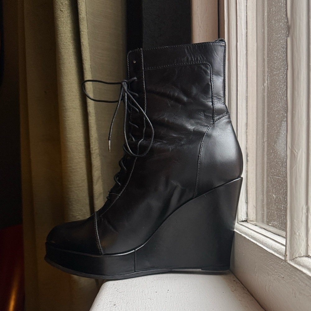 Emerson Fry Chic (and Rare) Black, Wedge Platform Combat Boots (10/41)